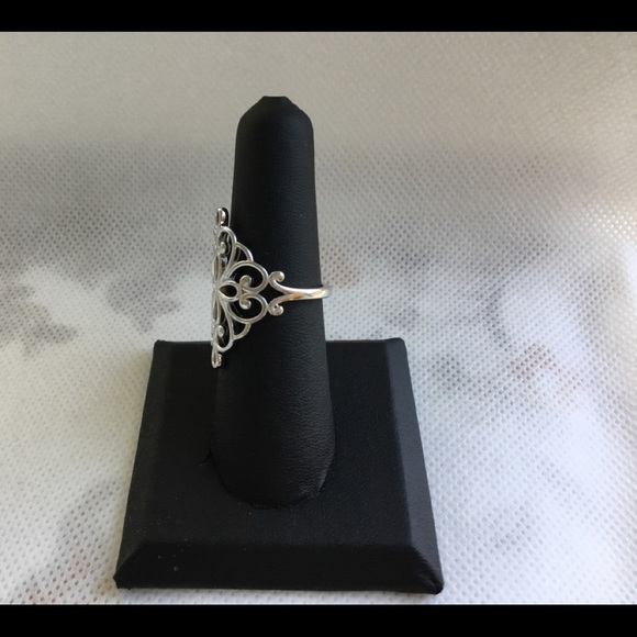 Sz 8, Clearance $22 Firm! Sterling Swirl Design Ring - Picture 7 of 14